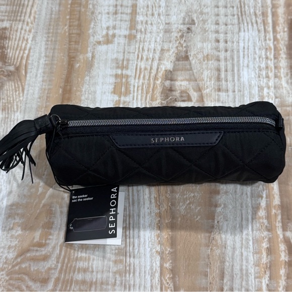 Sephora's "The Seeker" collection Travel Makeup/Toiletry Bag in Black - Picture 1 of 6